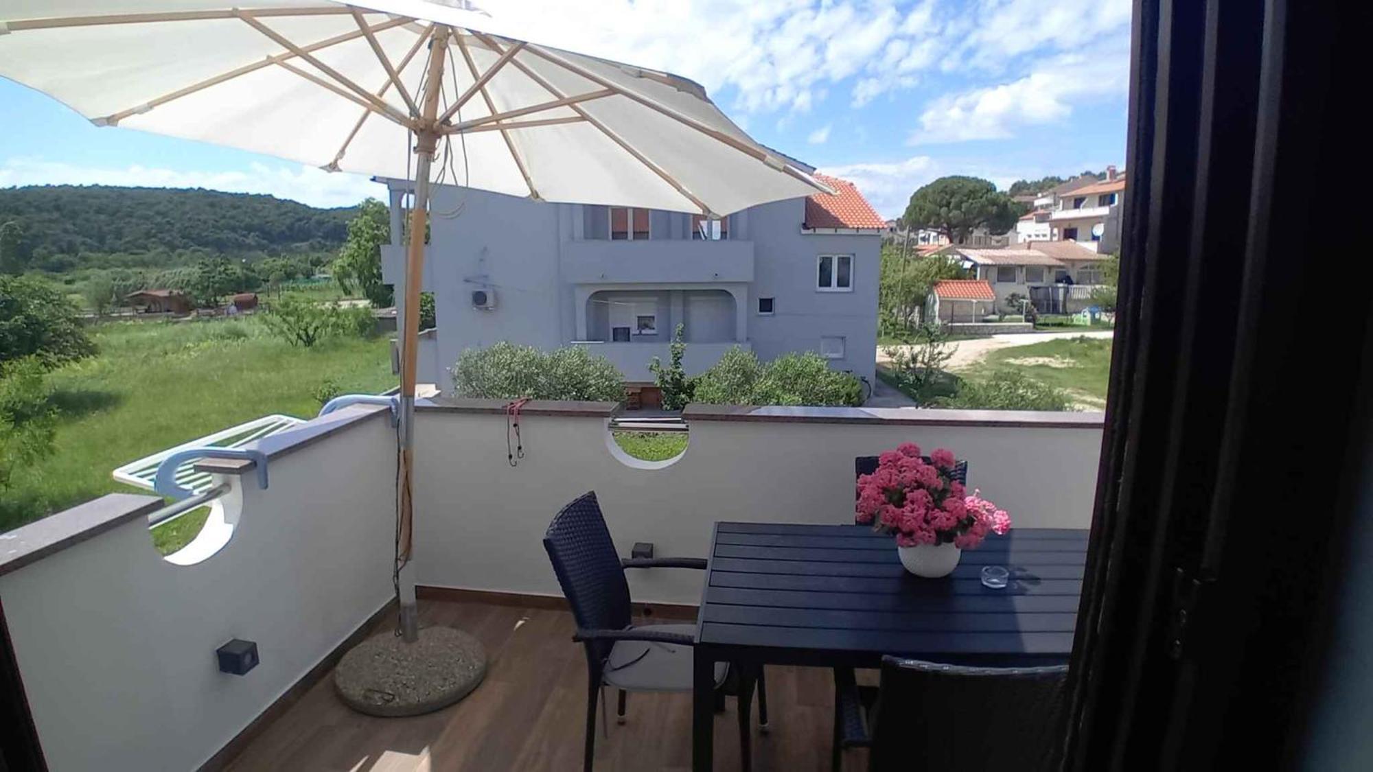 Kampor Apartment 3 Kültér fotó